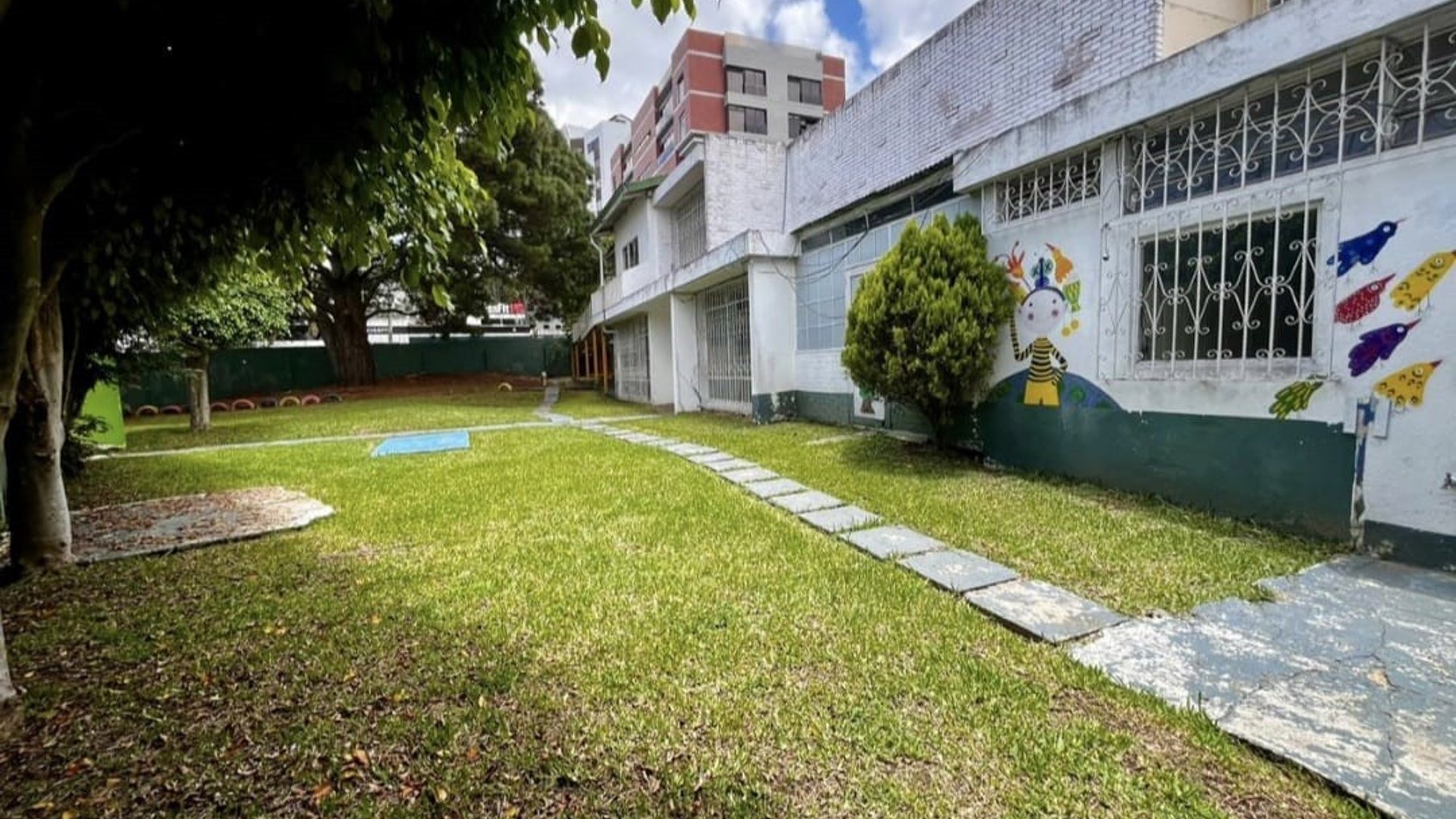 Casa uso Comercial Boulevard Vista Hermosa Z. 15 - Image 1