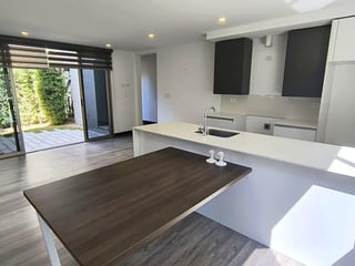 APARTAMENTO EN VENTA CON JARDÍN – EDIFICIO IRIDIA | ZONA 13 - 3