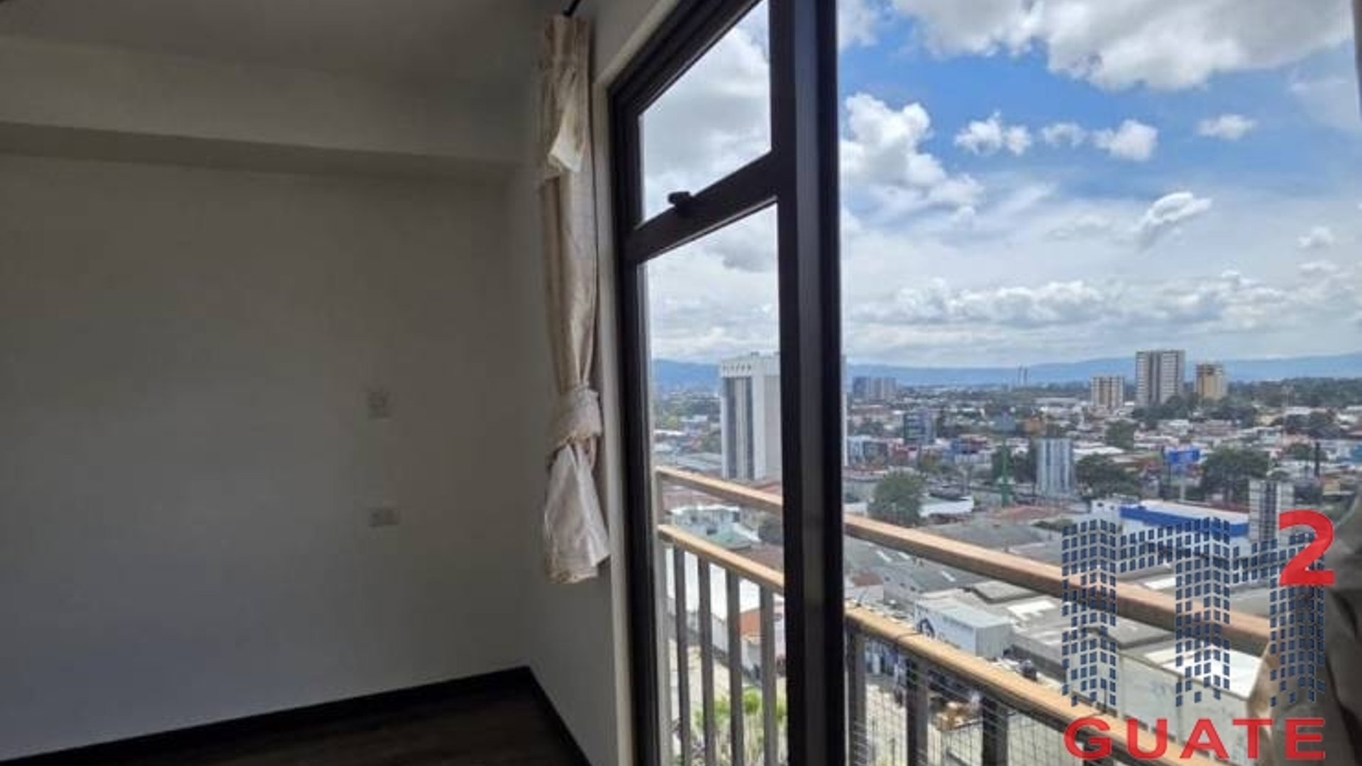 Apartamento en Venta, Zona 07 (V10111) - Miniatura 2
