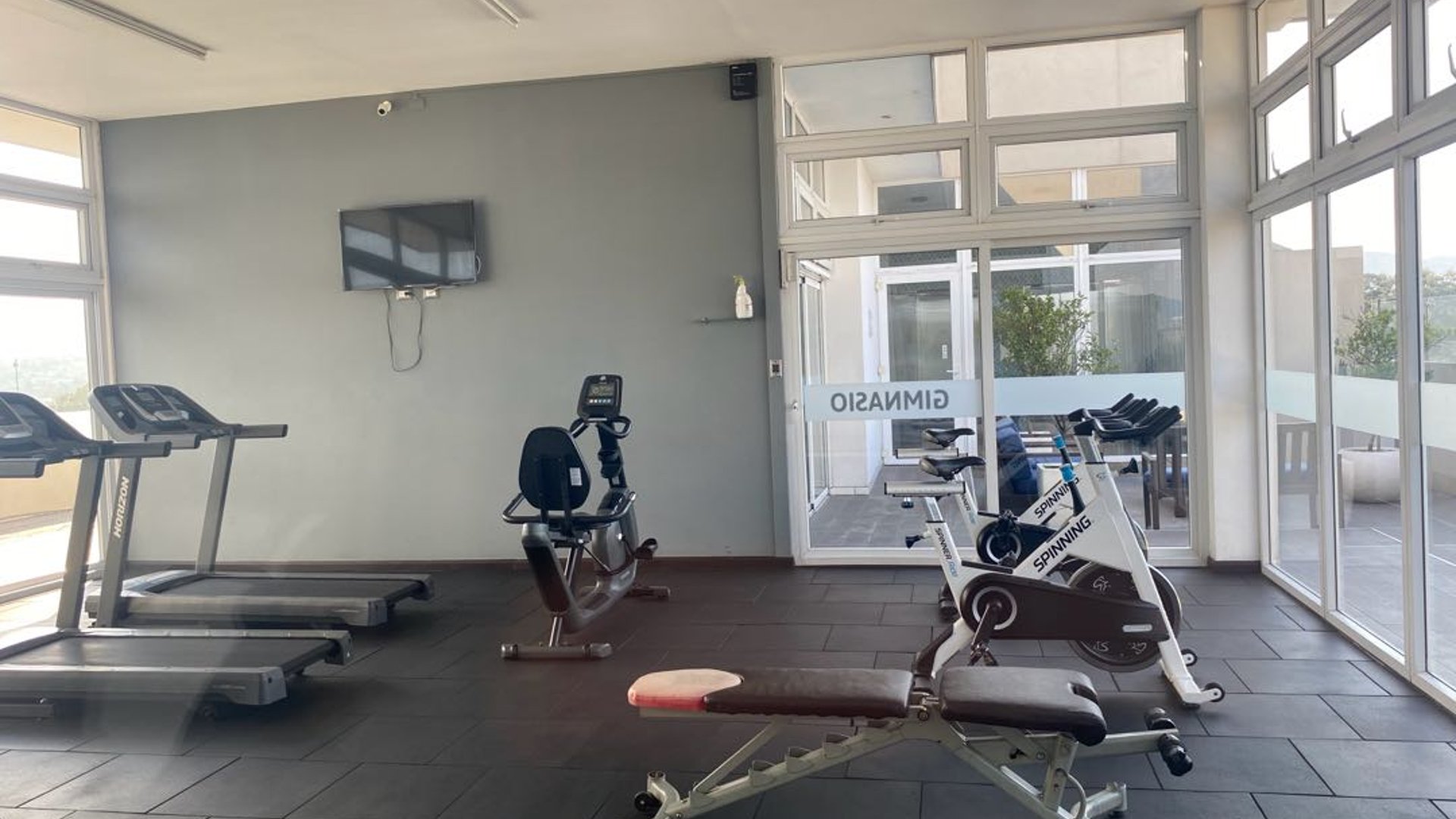 Apartamento en Renta en Vistas de las Charcas Zona 11 - Miniatura 8