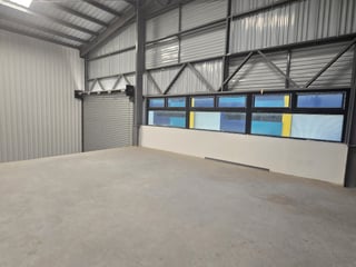 Ofibodega en renta o venta VAS San Miguel Petapa - Image 3