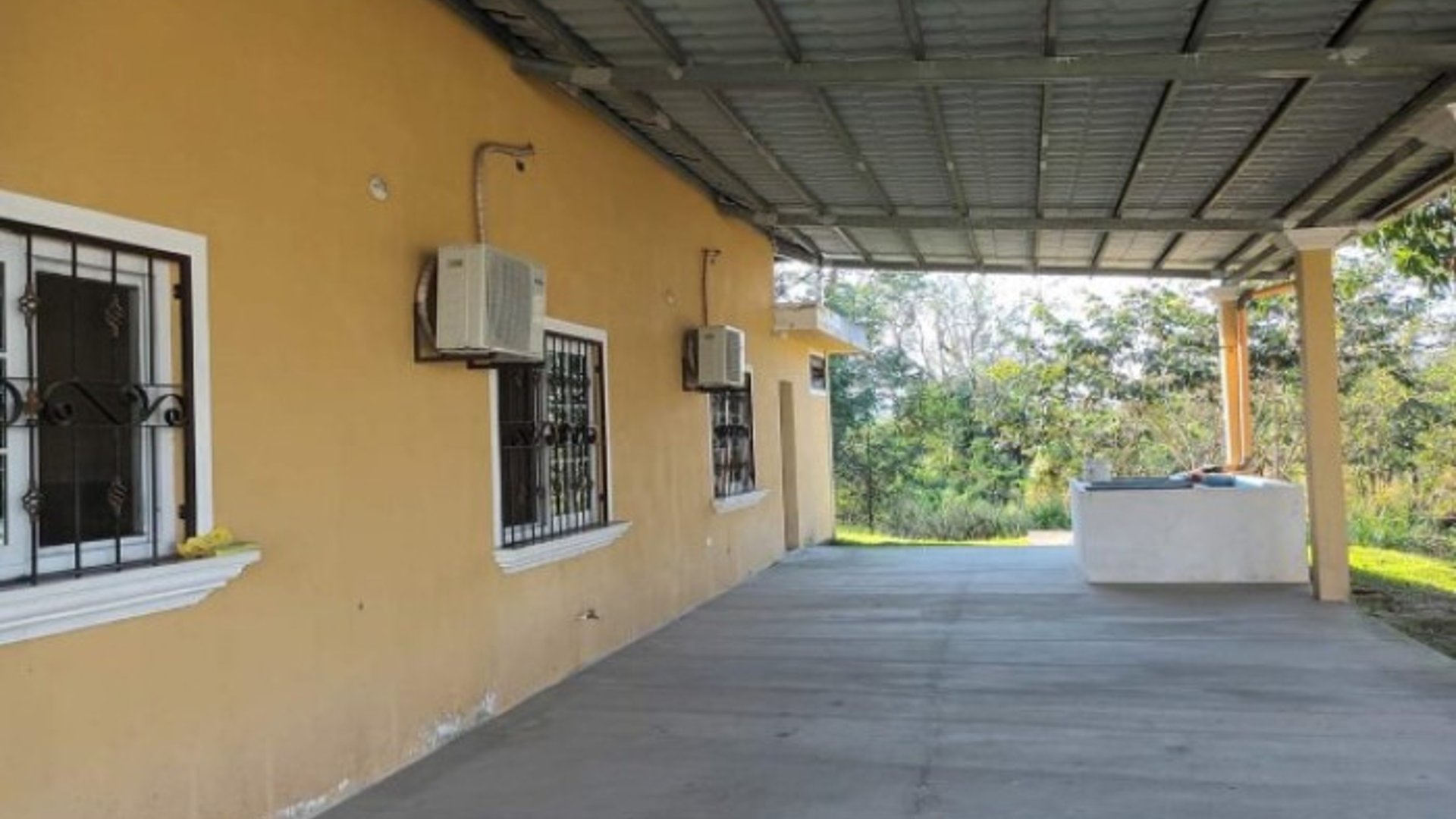 Casa de Un Nivel en Venta en Morales Izabal - Miniatura 4