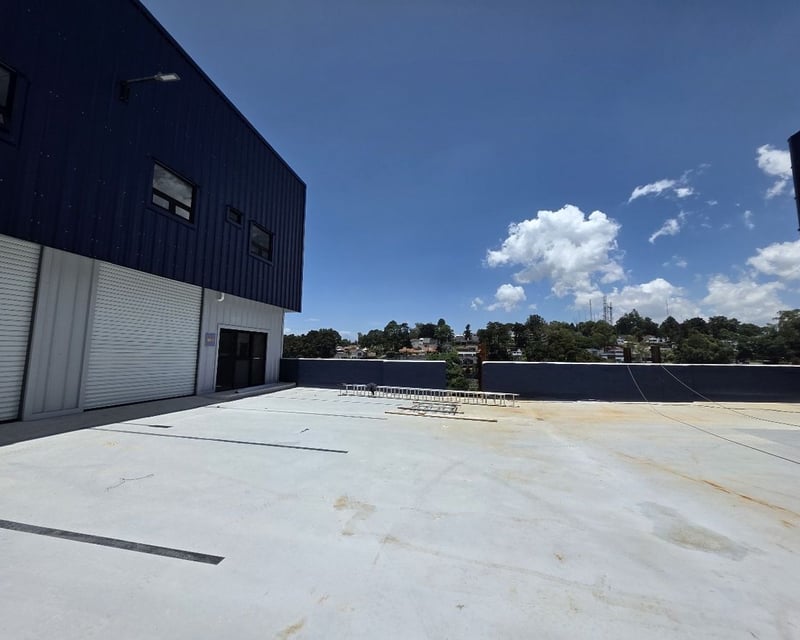 Bodega en RENTA CAES, km. 13 Nueva