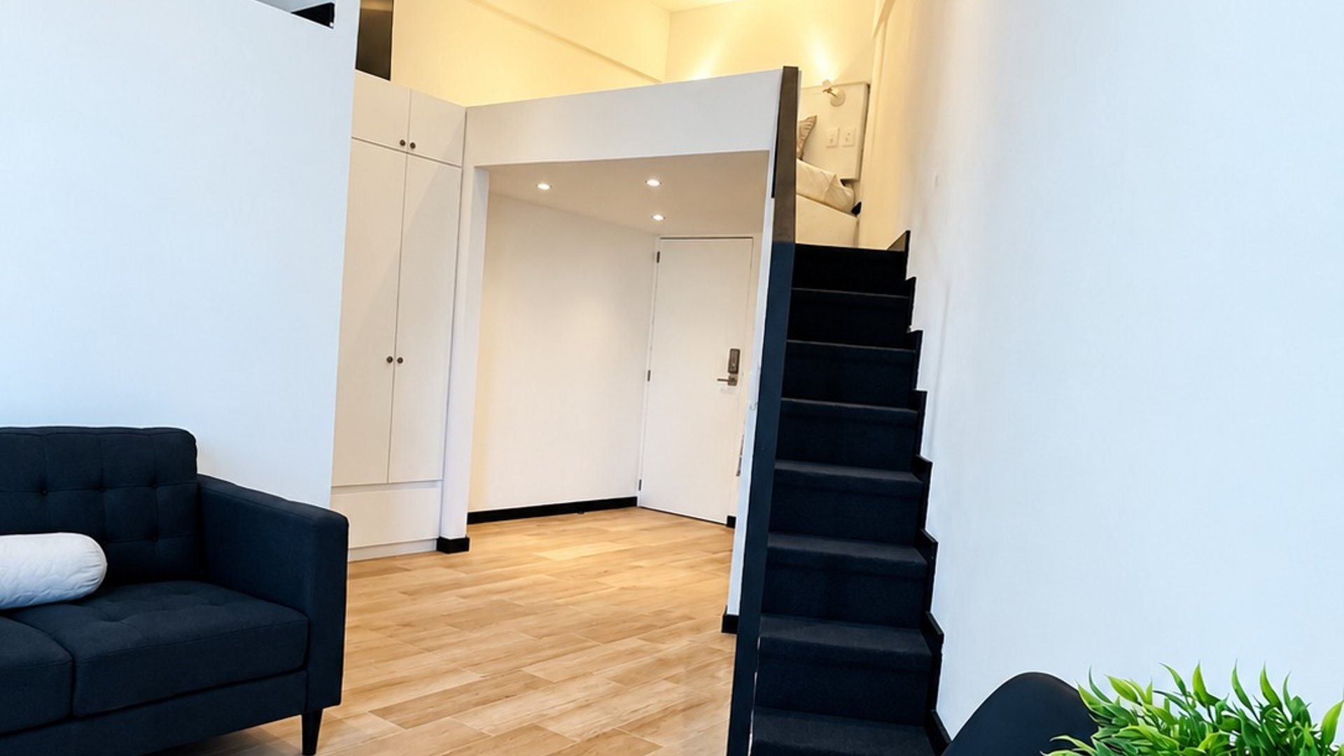 Apartamento en renta de 1 habitación en Zona 10 - Miniatura 12