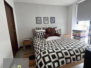 Apartamento Amueblado en Renta | zona 13 - Image 9