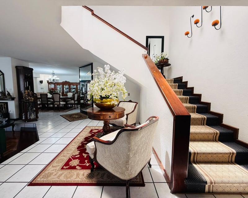 VENTA DE DE CASA EXCELENTE UBICACIÓN - CASA BELLA, KM 13.9 CES
