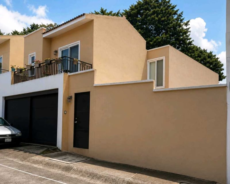 CASA EN VENTA 📍 Cumbres de la Arboleda, Km. 21.5 CAES