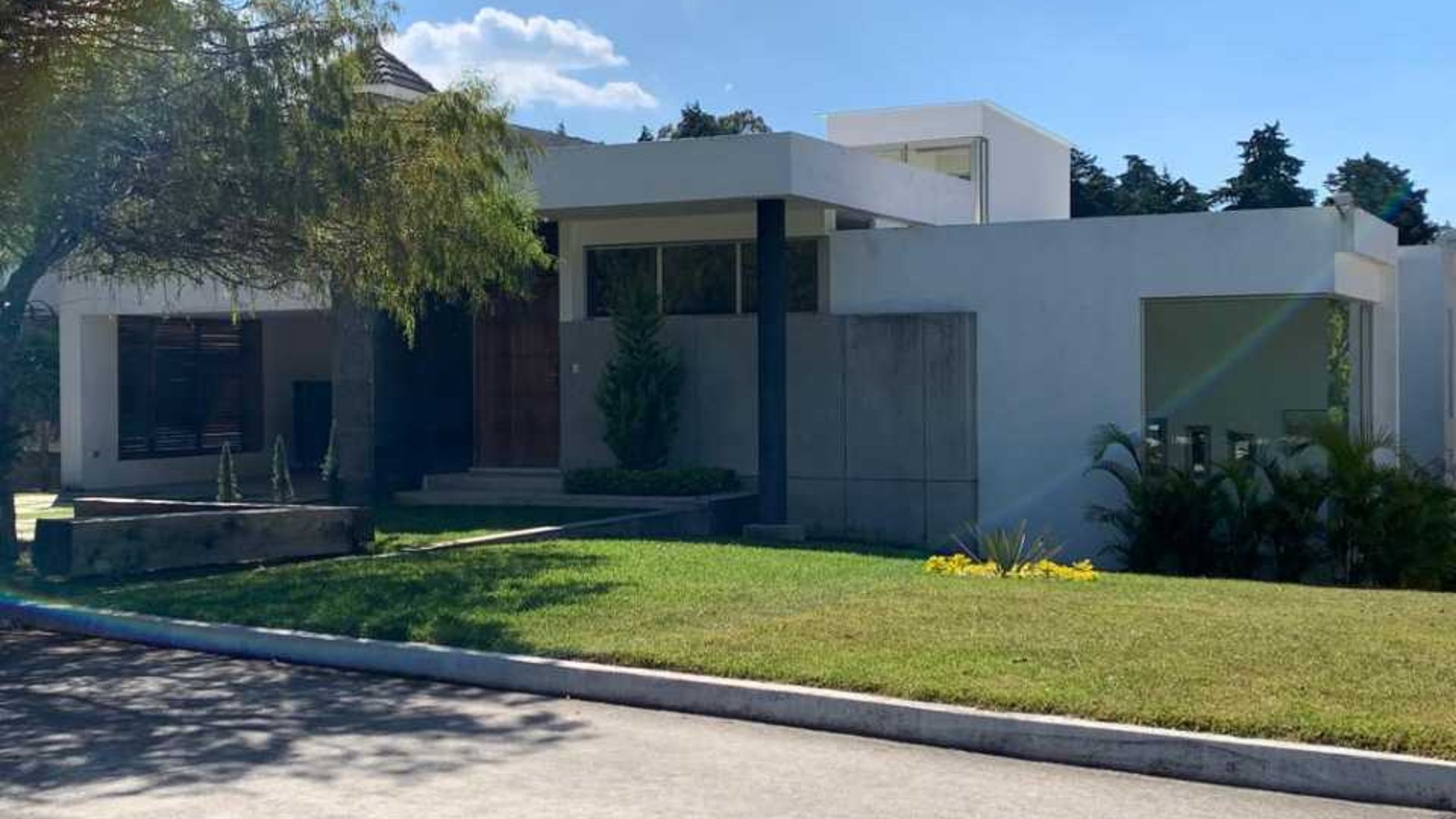 CASA EN VENTA EN CONDADO FRANCISCO JAVIER KM 16.5 ENTRADA A OLMECA