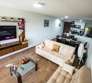 Apartamento amueblado en renta de 3 habitaciones en zona 16 Ref-5658