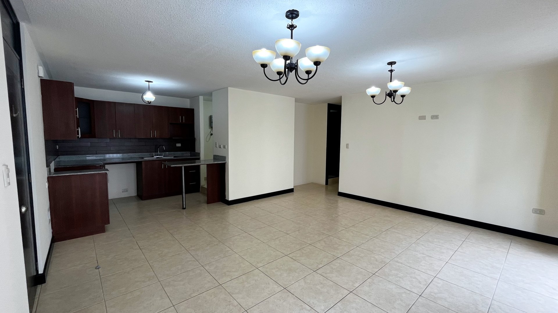 Apartamento en renta o venta en Pasaje Español CAES Km16.5 - Image 1
