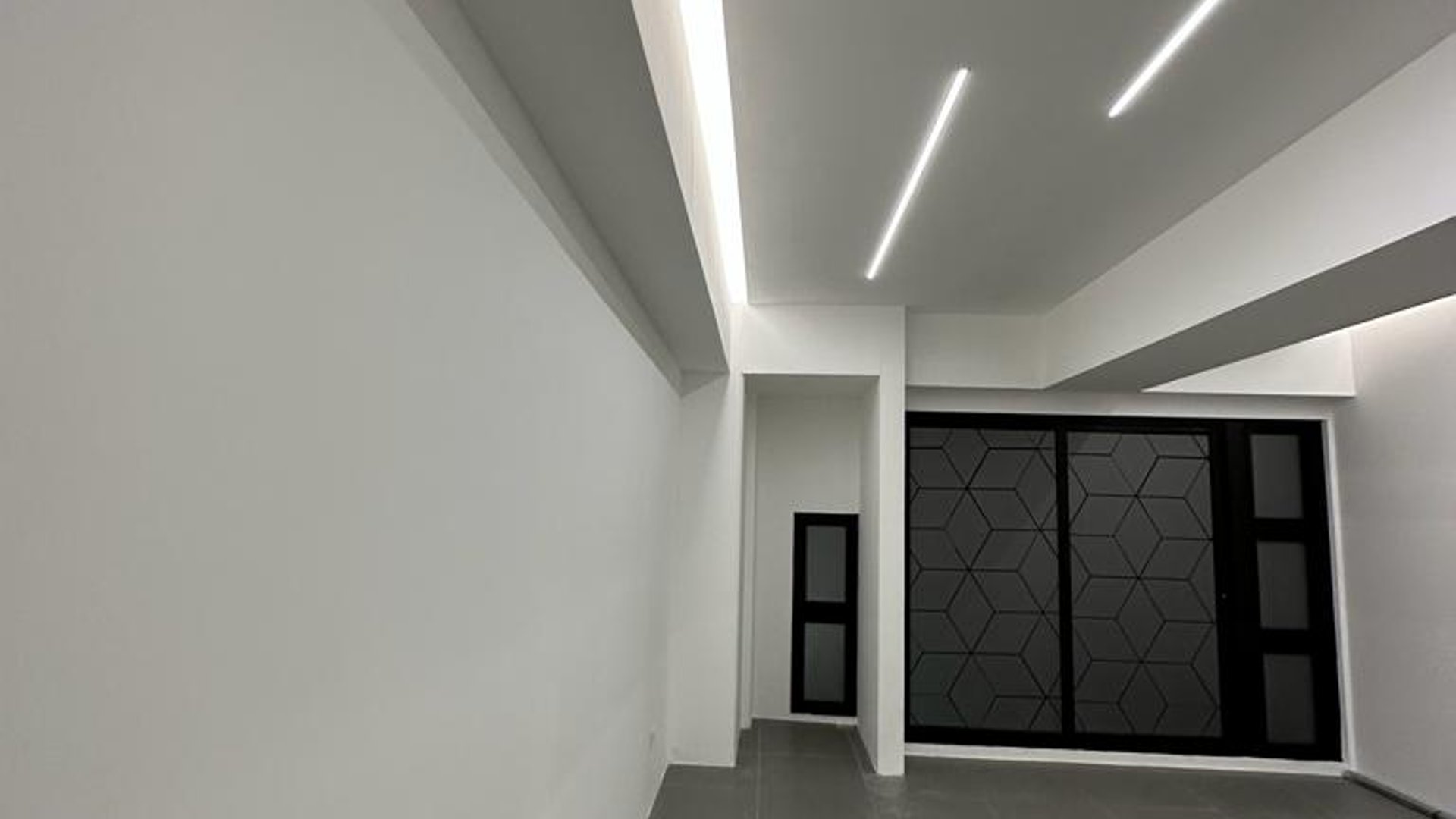 Oficina en Renta zona 9 / Ascend