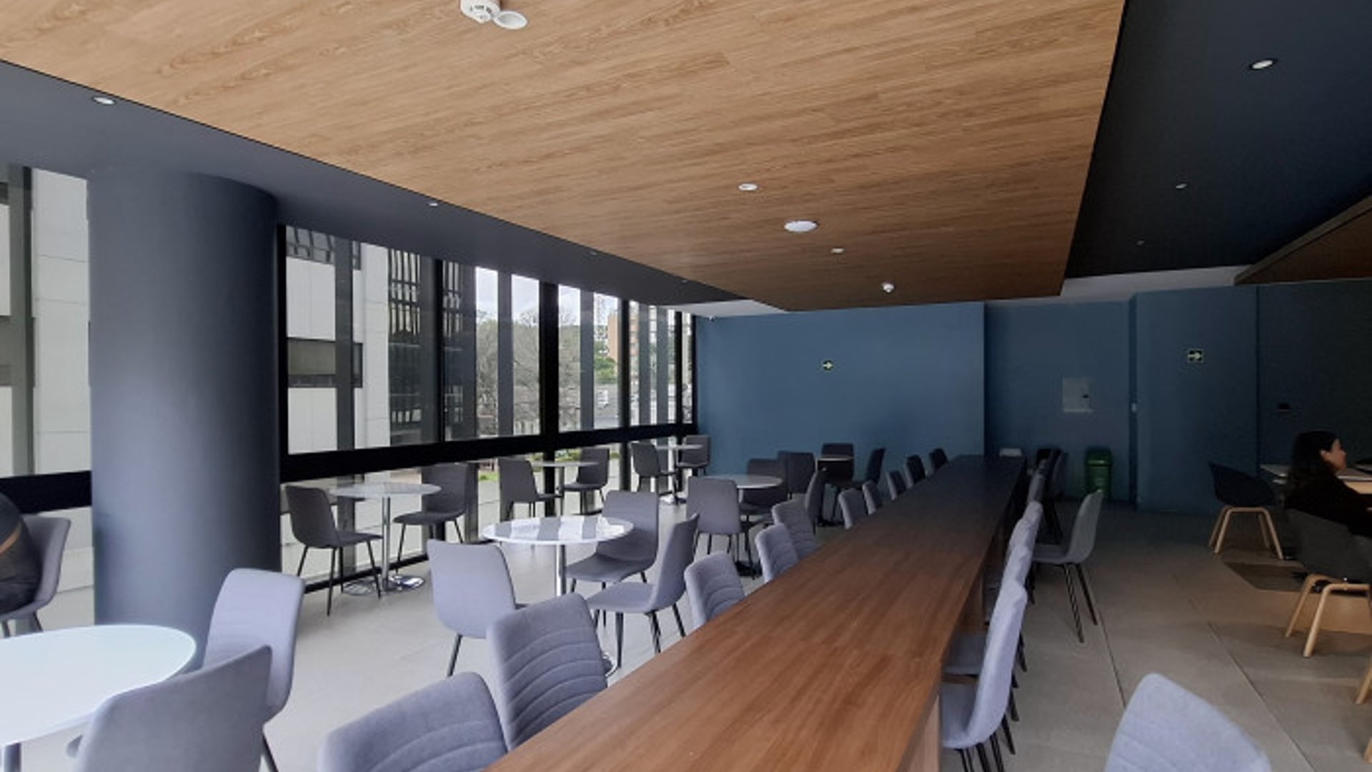 Oficinas Nuevas en Venta Burgo Zona 14 Guatemala - Miniatura 3