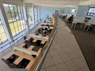 2 Edificios en Renta ideal para Universidades, Call Center u Oficinas CAES - Image 25