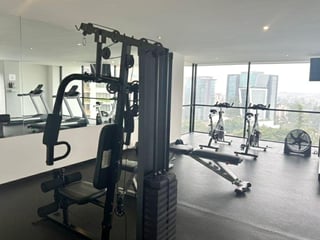 Apartamento con balcon en renta de 2 habitaciones en zona 15 Ref-5453 - 5