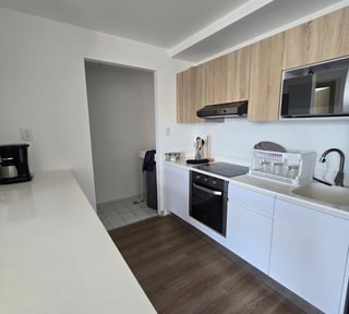 Apartamento con Rooftop en renta - 2 habitaciones en zona 4 Ref-5804
