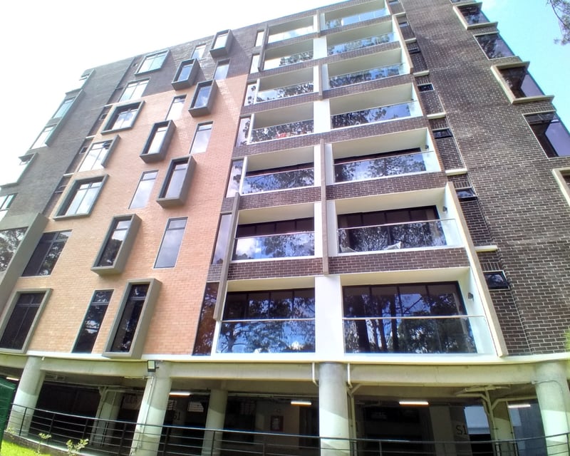 Vendo lindo apartamento Enalto, Kanajuyú zona 16