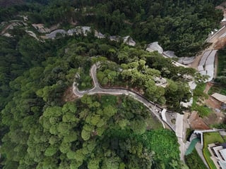 VENTA DE TERRENO PREMIUM LUCENTA DENTRO DE LEGADO DEL BOSQUE - 2