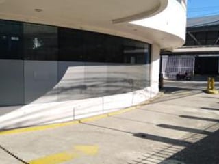 Local Comercial en Venta Avenida Petapa Zona 12 - 4