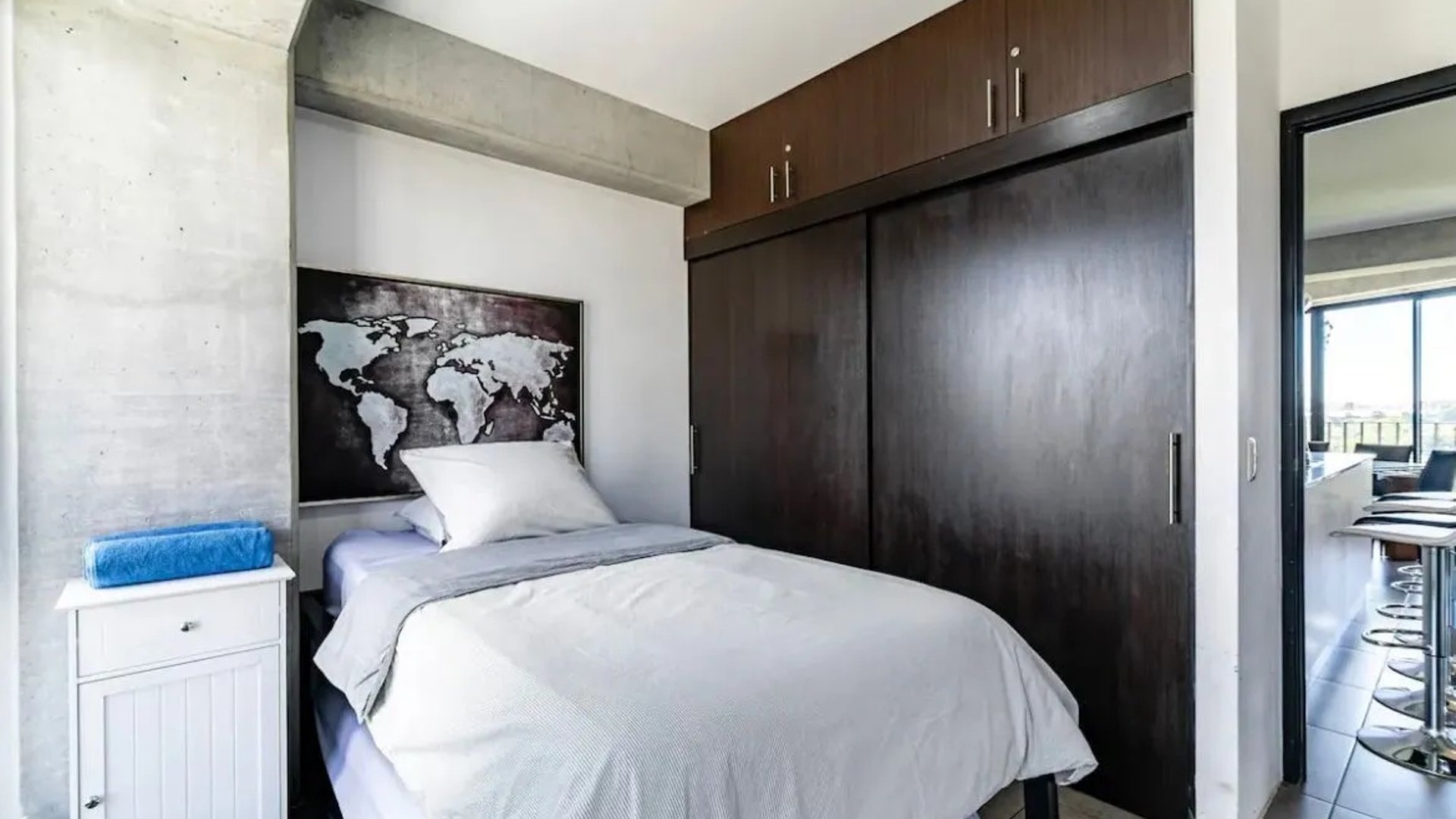 Apartamento en Venta Zona 10, Edificio Fabra - Miniatura 4