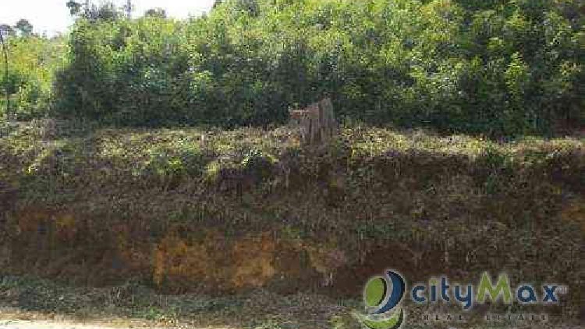 Vendo Terreno con 416.91m2 en San Pedro Sacatepequez
