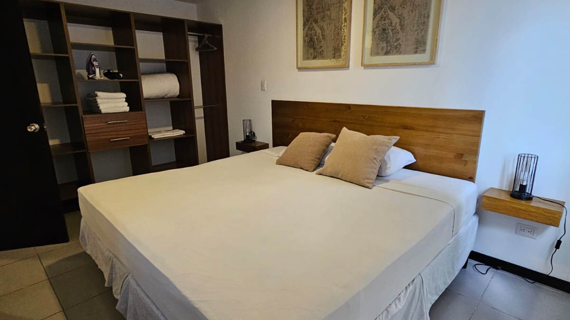 APARTAMENTO AMUEBLADO EN VENTA EN ZONA 14 - Miniatura 8