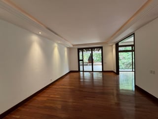 EXCLUSIVA CASA EN ENCINOS DE CAYALA III Zona 16 | 3 Niveles - Image 17