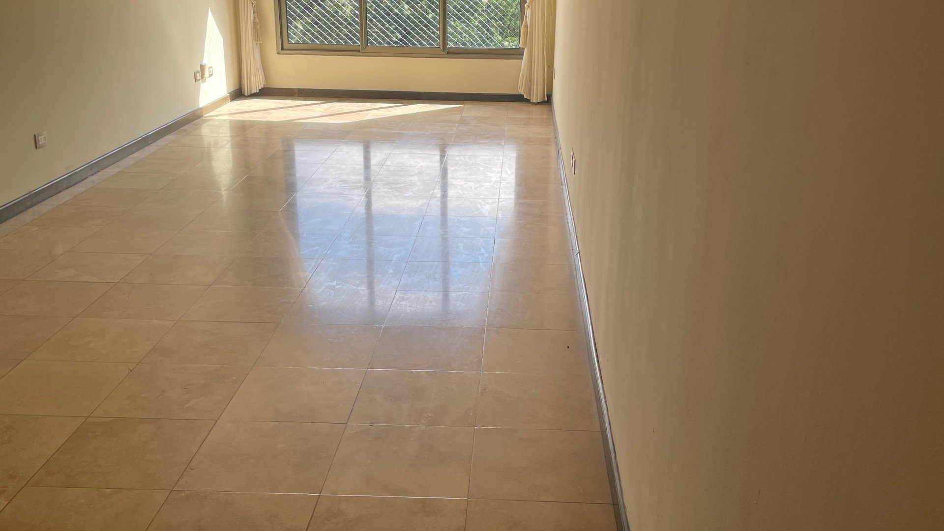 en renta apartamento en la zona 16 la montaña