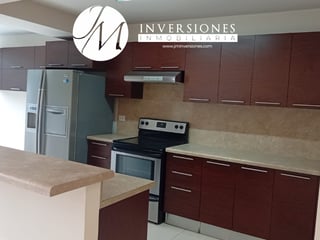 Apartamento en Renta de 2 dormitorios en zona 14 - 5