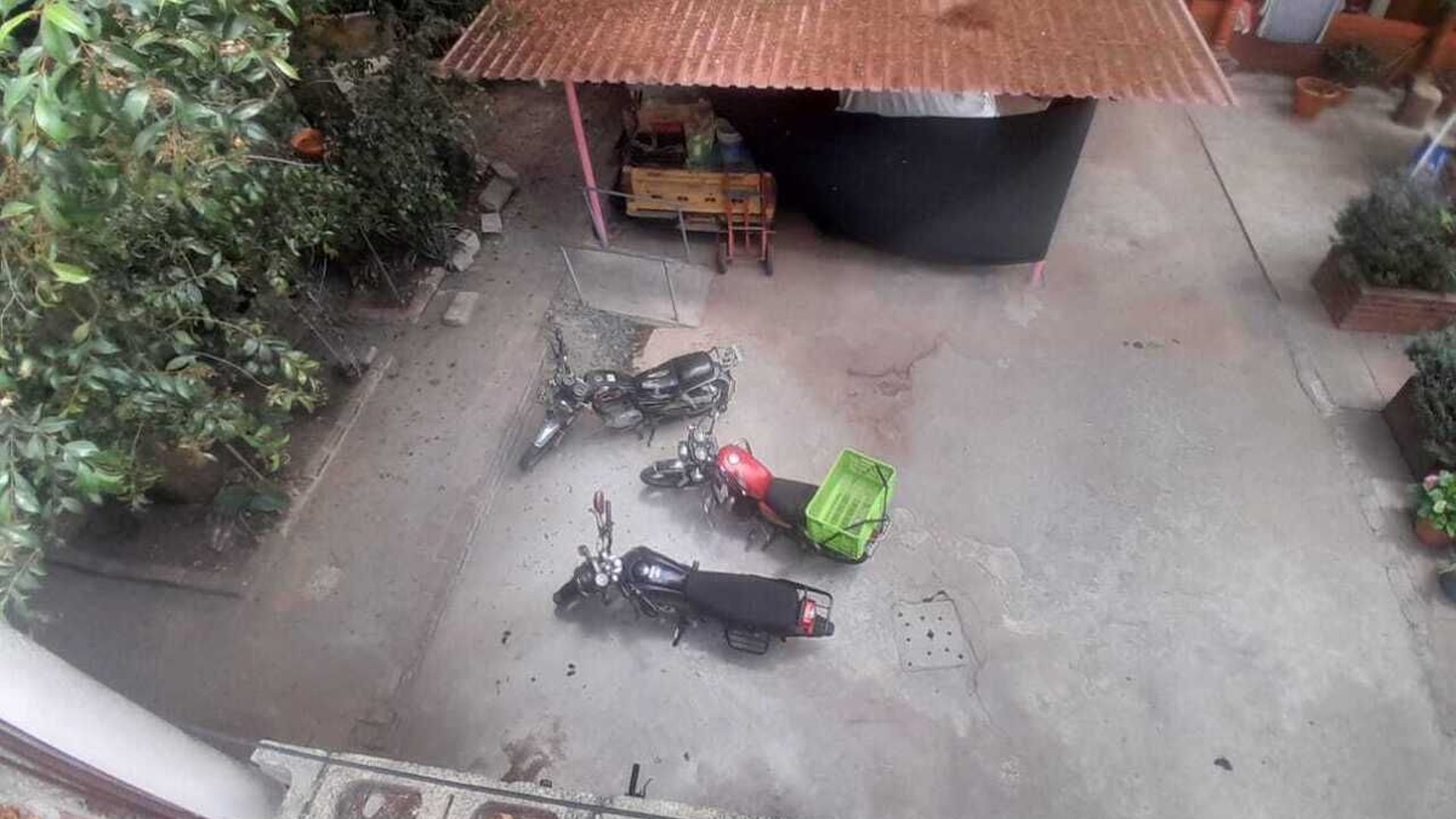 Local en ALQUILER en Tecpan calle principal - Miniatura 2