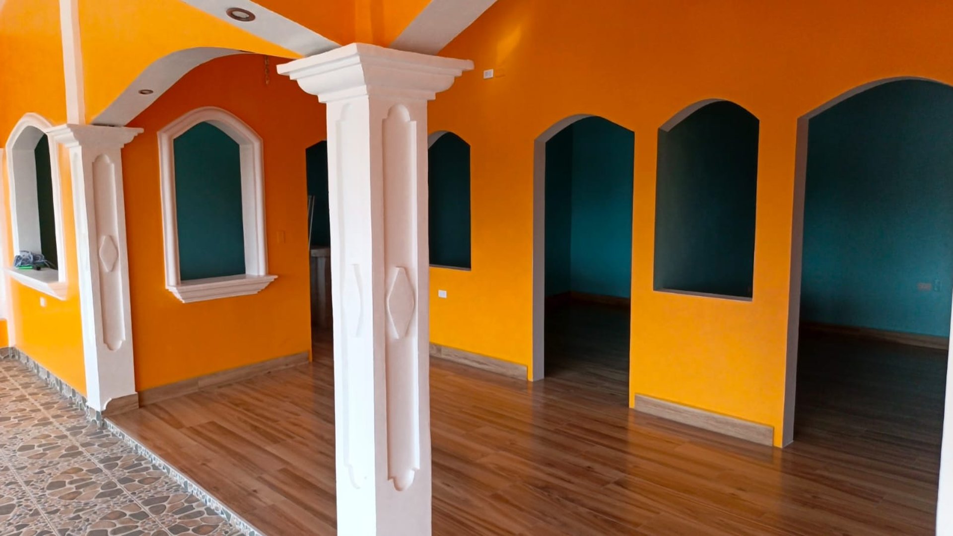 CASA EN RENTA IDEAL PARA OFICINAS O CLINICAS MEDICAS - Miniatura 58