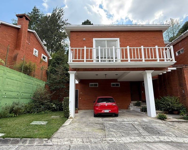 ALQUILER DE AMPLIA CASA - PRADOS DE MUXBAL, KM. 14.5