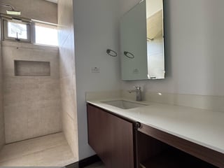 ACANTOS DE CAYALA/ Apartamento en Venta para Inversión zona 16 - Image 26