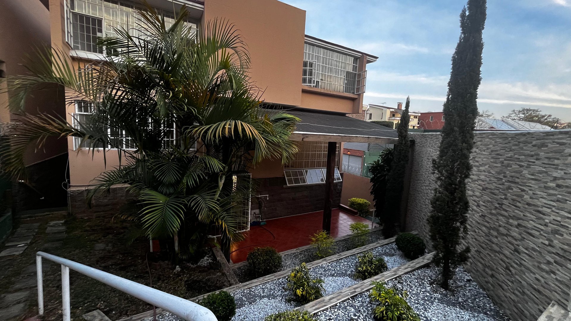 CASA EN RENTA – COLONIA ELGIN II | ZONA 13