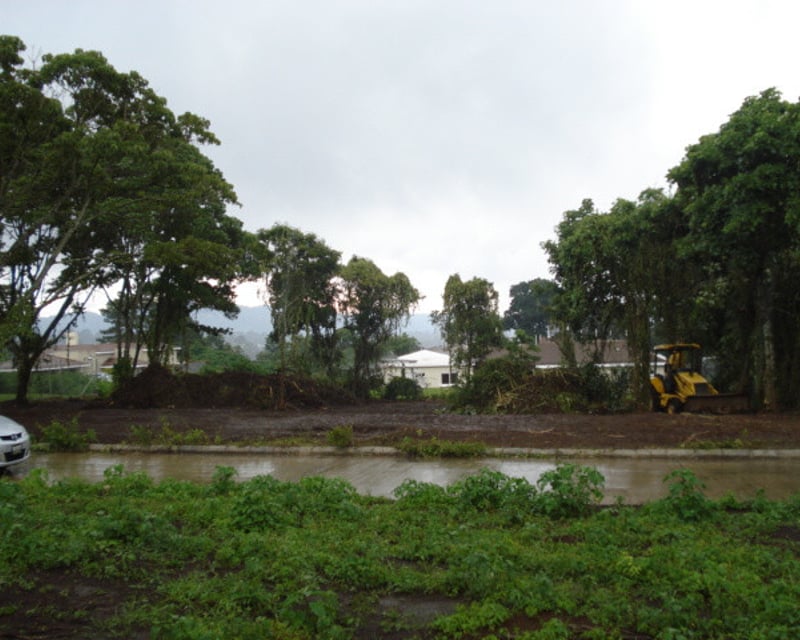 En Venta Terreno con 2412Vrs en Casa   Campo Guatemala