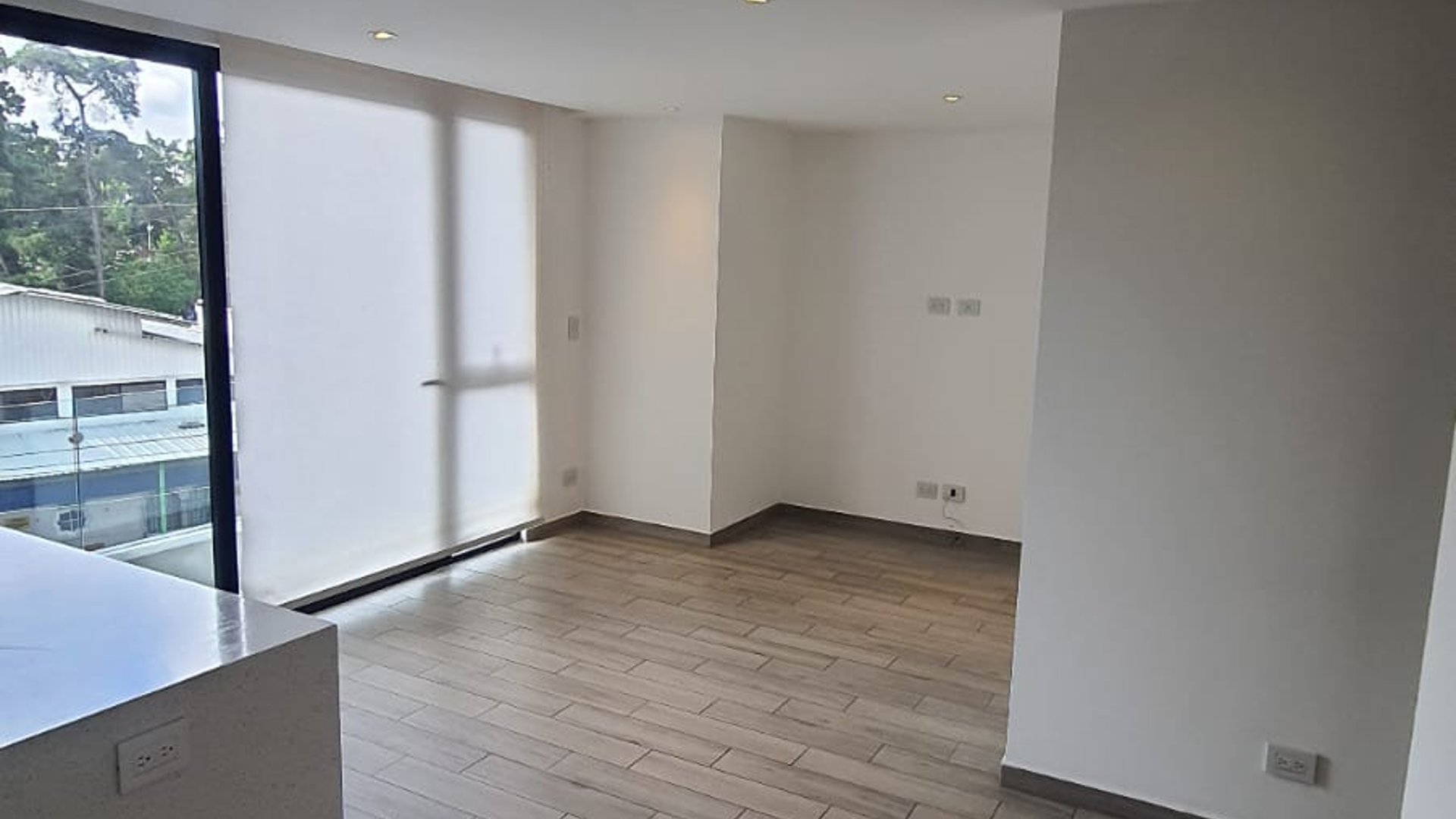 APARTAMENTO EN ALQUILER ZONA 15 PARQUE 15 - Miniatura 10