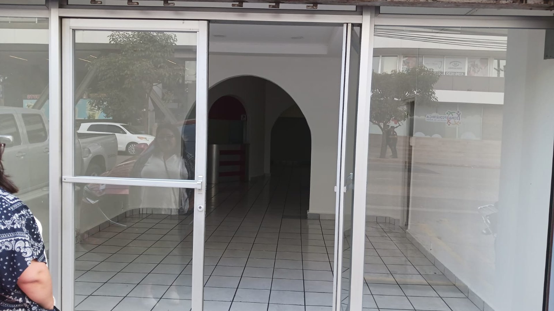 Local Comercial en zona 9
