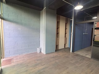 Oficina en Venta Edificio Pialé, zona 10 - 5