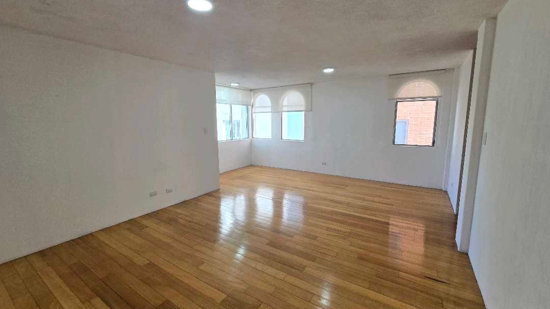APARTAMENTO EN ALQUILER EN ZONA 15, VISTA HERMOSA I