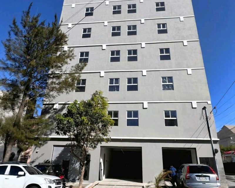 EDIFICIO DE BODEGAS EN ALQUILER 📍Avenida Elena, Zona 1