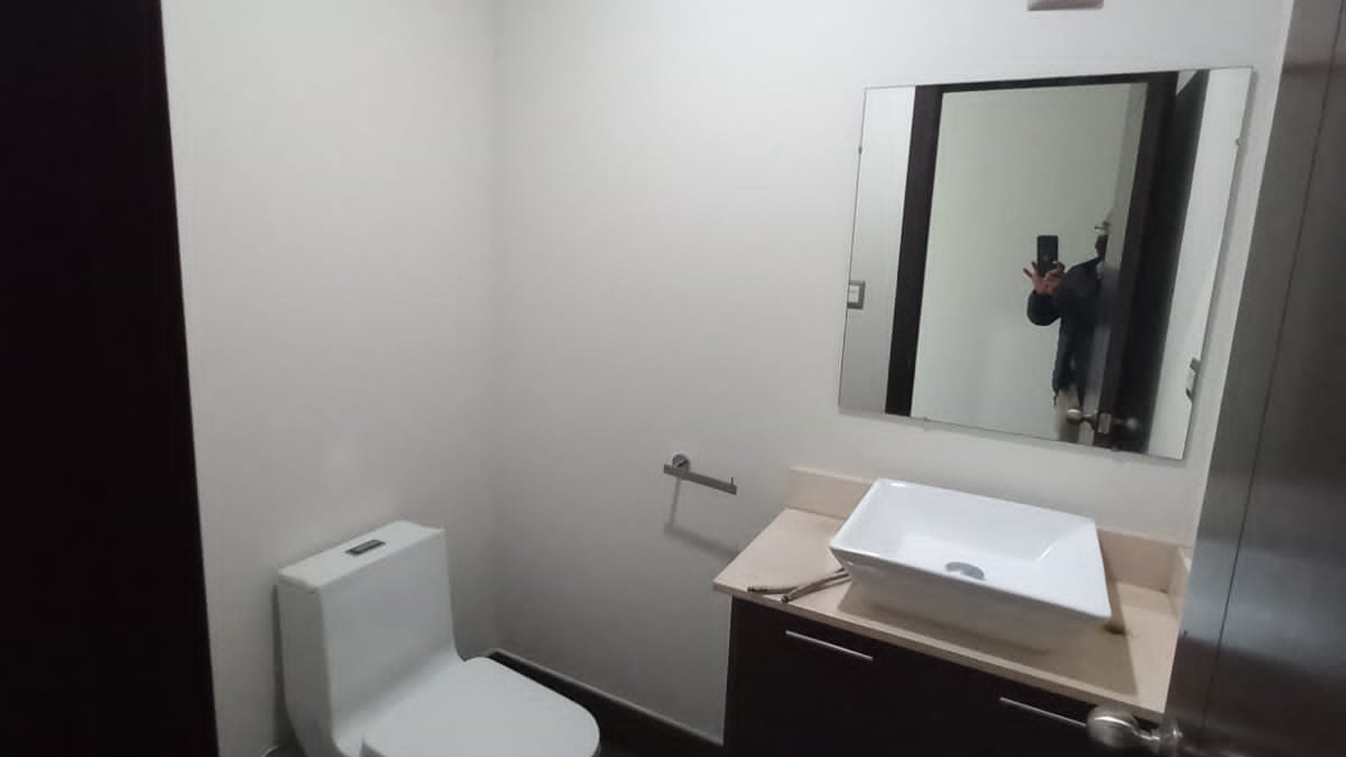 GANGA!! EN Km. 14.5 CAES EDIFICIO  SKY DESTINY En Venta Apartamento - Miniatura 2