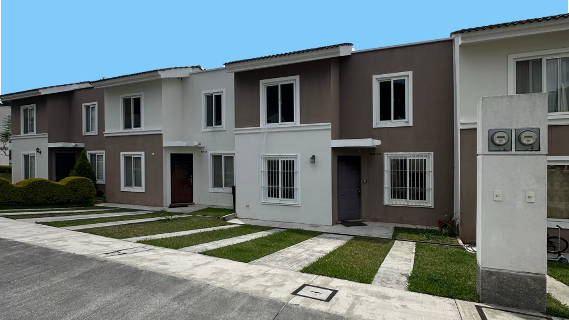 Casa en alquiler de 4 habitaciones en Alamedas de Santo Domingo km30.5 CES
