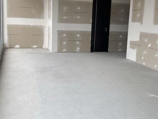 Oficina para estrenar en  Vasanta,  zona 10 - 4