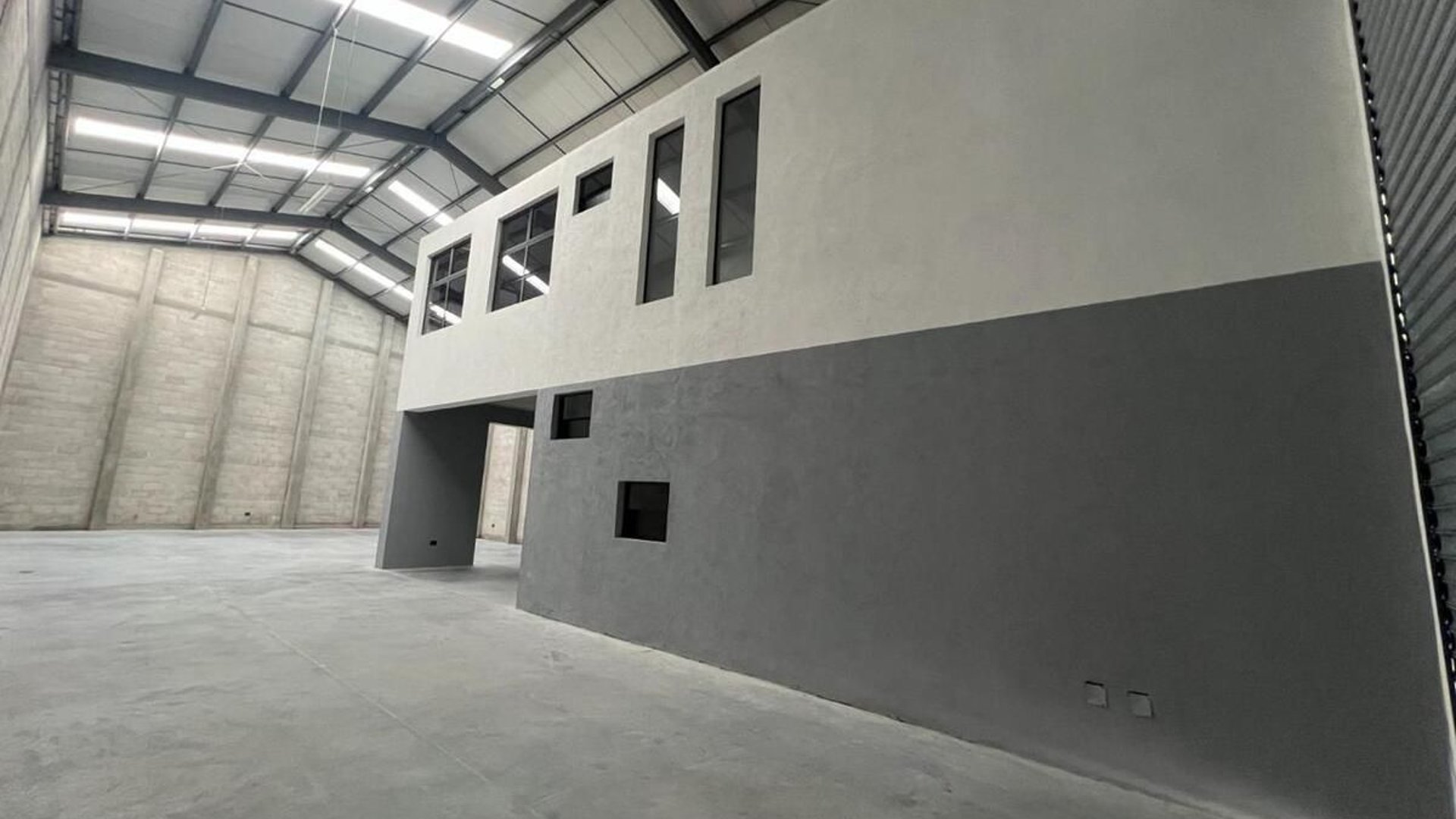 BODEGAS EN VENTA – VILLA CANALES