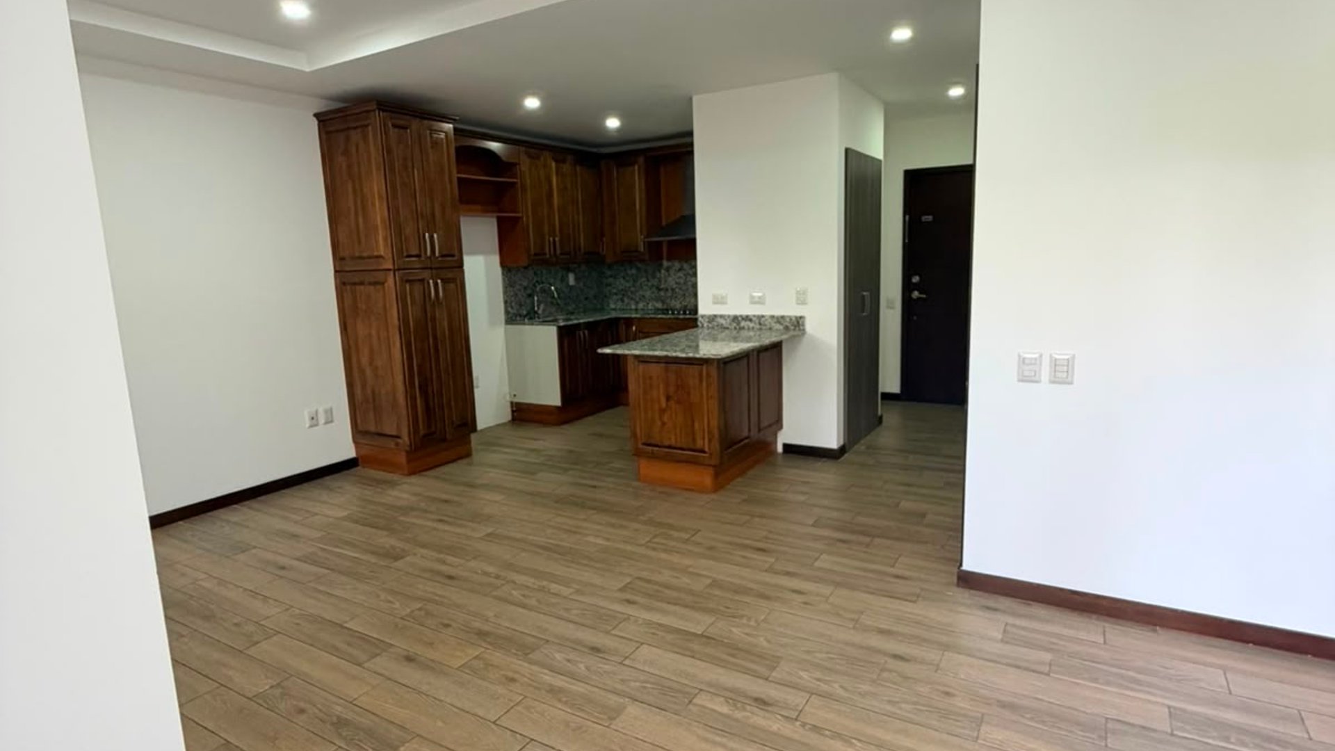APARTAMENTO EN VENTA | 02 CAES - Miniatura 5