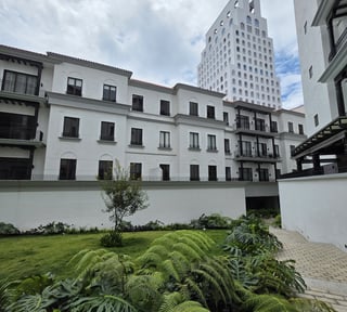 Apartamento en Venta en Nogales de Cayala Z.16