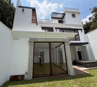 SE VENDE EN HACIENDA DEL COMENDADOR, ANTIGUA GUATE.