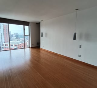 Apartamento en Venta en zona 10, Diagonal 6