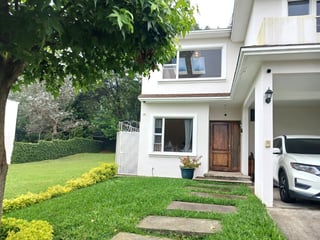 Casa en Venta en La Fontana, Fraijanes - 4