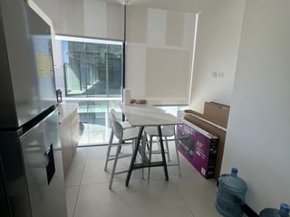 Oficina en Venta – Zona 10 - 5