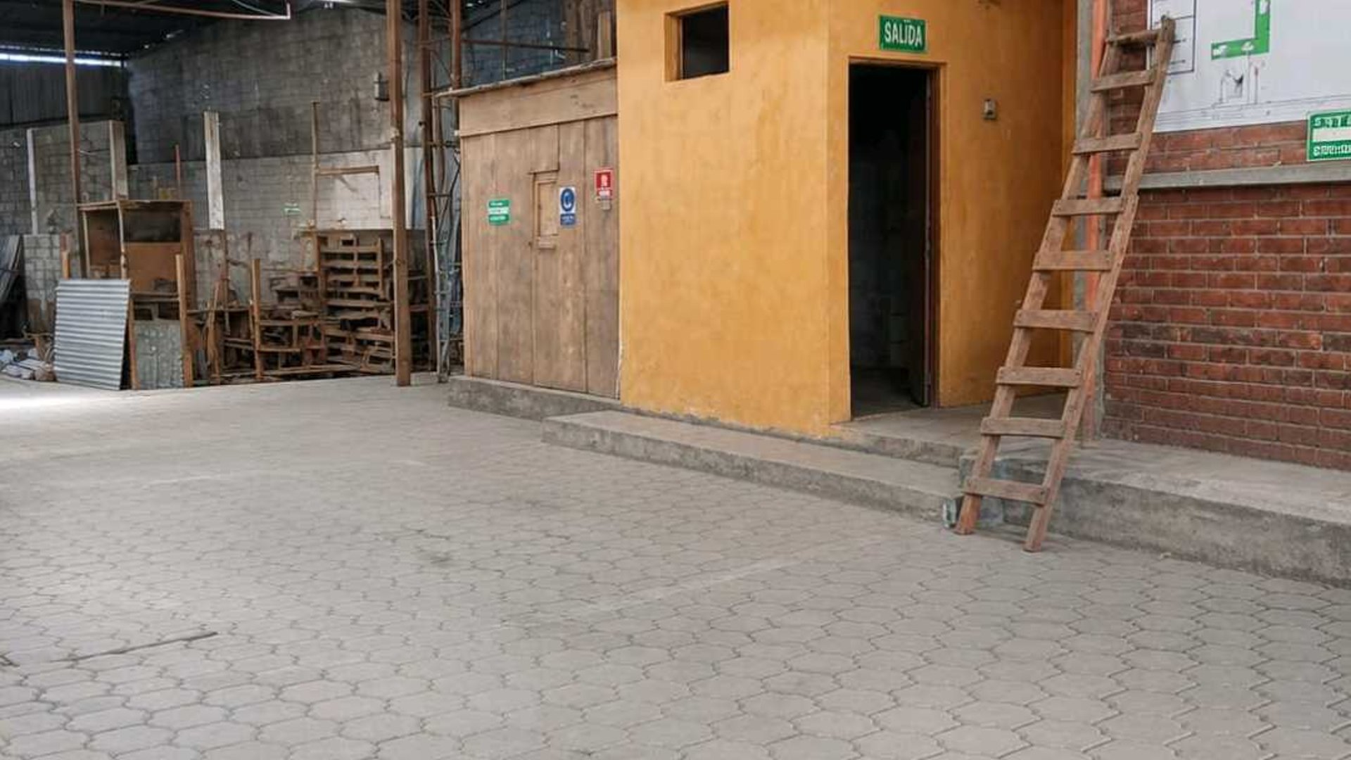 BODEGA EN VENTA O ALQUILER???? Cerrito del Carmen, Zona 1 - Miniatura 6